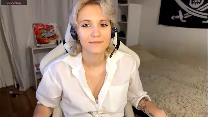 bella_gasp