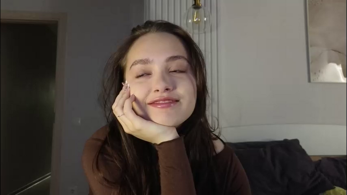evi_woow