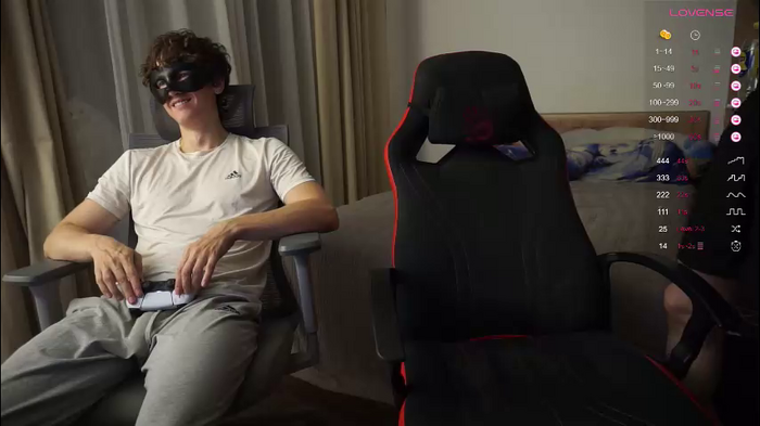 adam_21cm