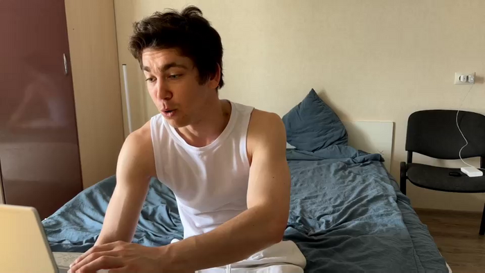 luca_syn