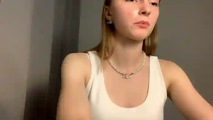 2025/08/08/chaturbate-autumnroginson-23-49-25