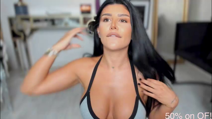 moniqueeass
