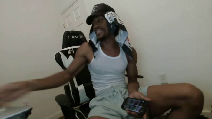 mrlongnstrongg