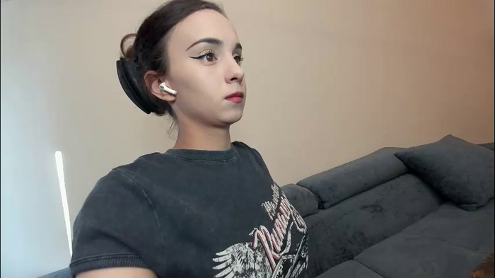 ehotlovea