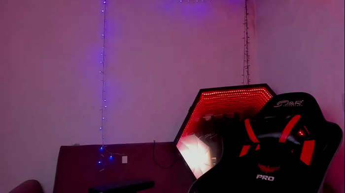 alessafrost_