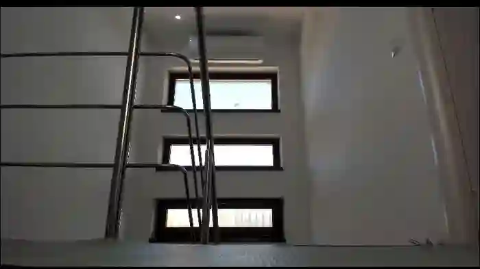 2025/08/11/chaturbate-loverosella-08-43-55