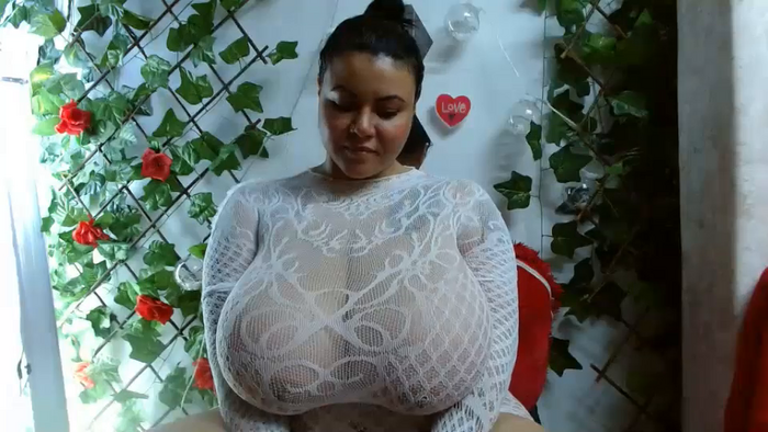 mia_squirt_big