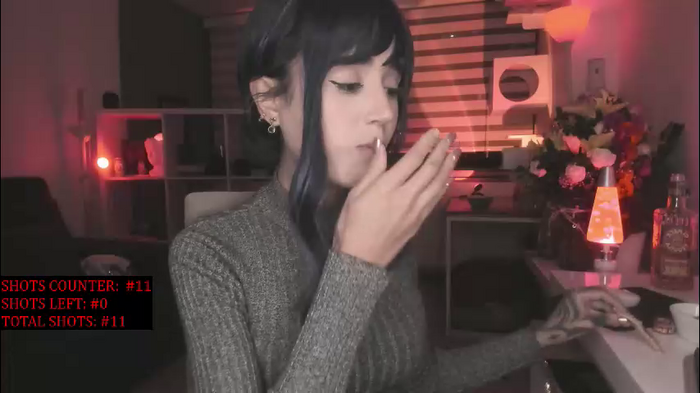 lonelly_lolly98