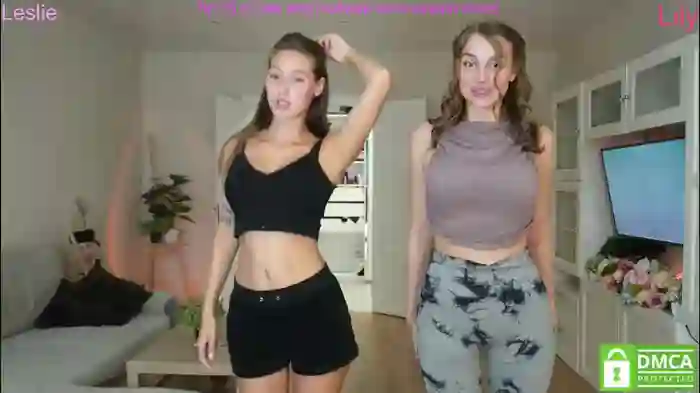 2025/08/18/chaturbate-purrfectduo-13-44-35