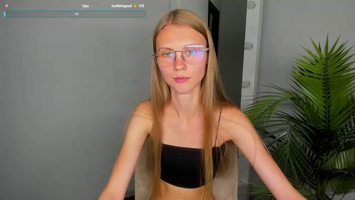 phoebepaw