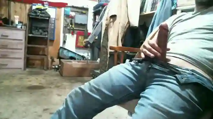 2025/08/18/chaturbate-donniestone-16-07-28