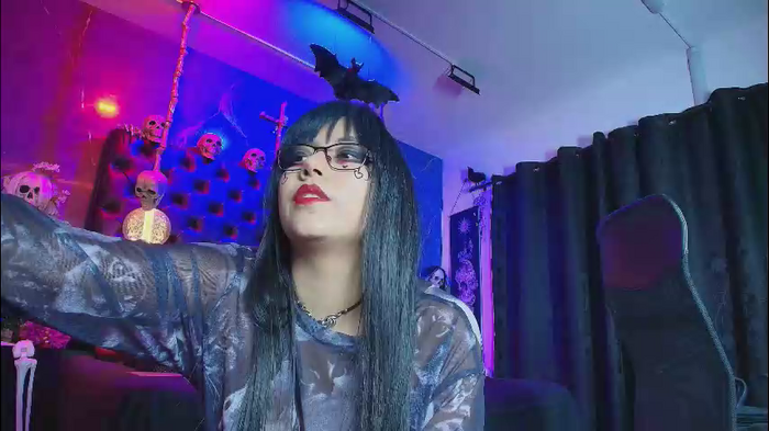 alexhoe_