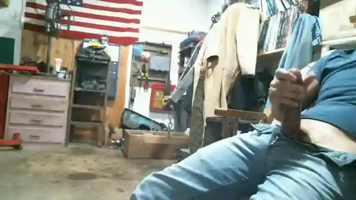 2025/08/20/chaturbate-donniestone-19-26-39