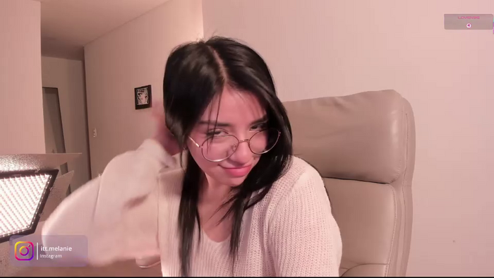 melanie_owo