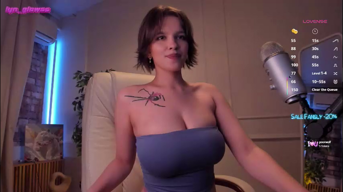 adalyn_glow
