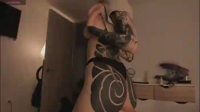 2025/08/22/chaturbate-midori__san-15-23-03