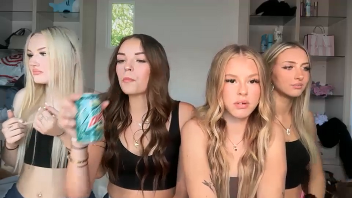 kenziesmithh