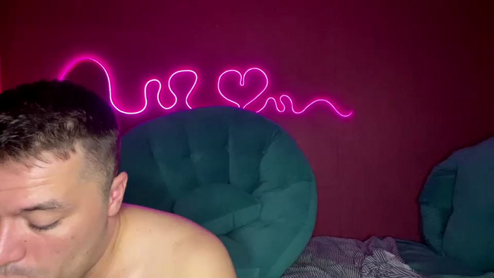 deeplookscouple
