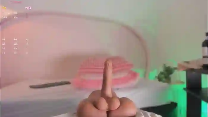 2025/08/25/chaturbate-katiepeach_-16-13-25