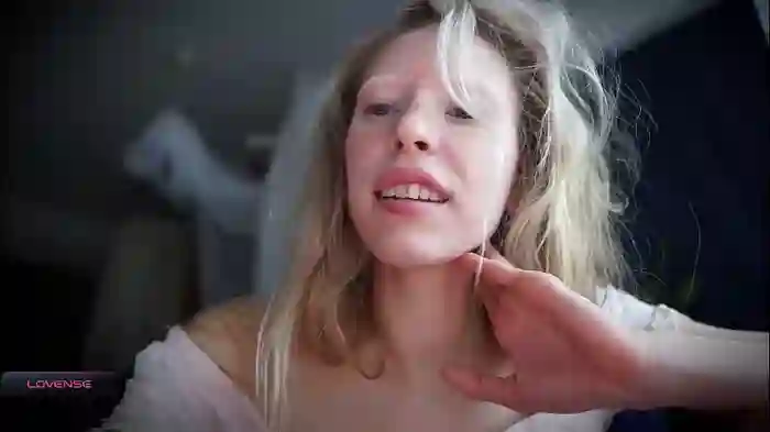 2025/08/25/chaturbate-radiant_ada-12-44-52