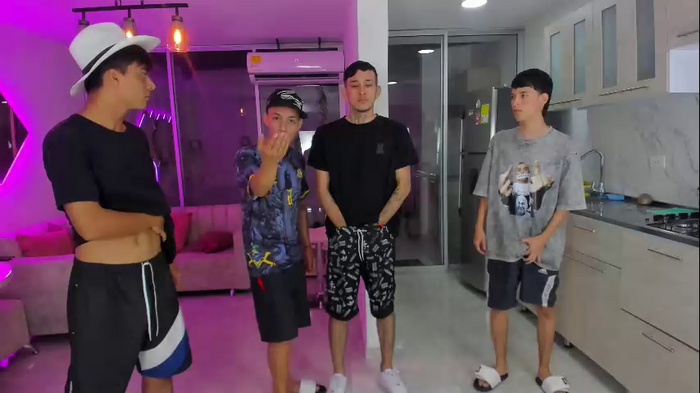 boysdeluxemilitary