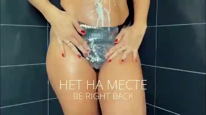 2025/08/27/chaturbate-bed_star-09-32-48