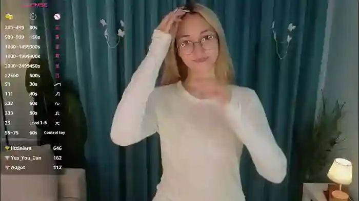 2025/08/28/chaturbate-radi_rose-02-12-33