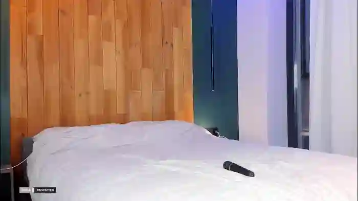 2025/08/28/chaturbate-soft_katy-15-34-29