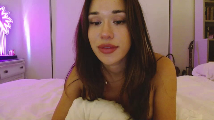 valerie_james3