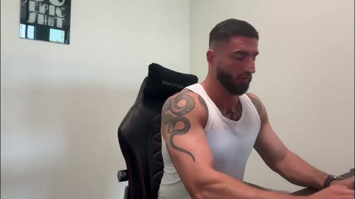 bigsnakeman1995