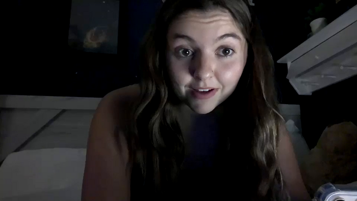 brunettebaby040