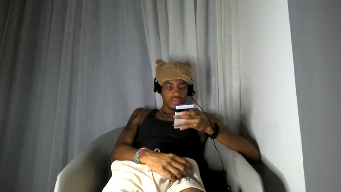 blackbulltitus