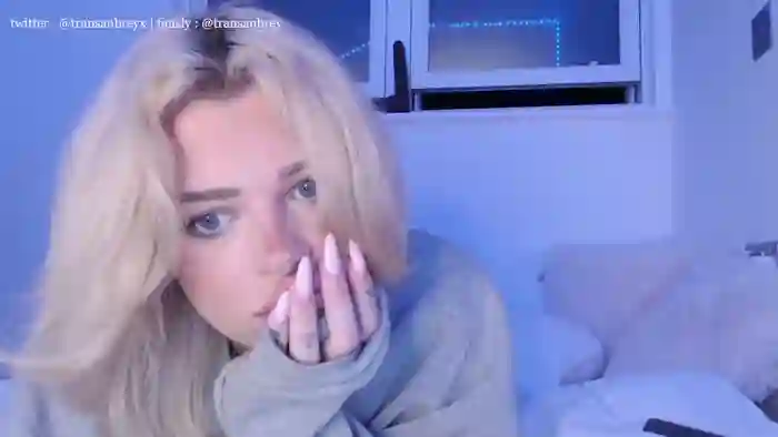 2025/08/30/chaturbate-transaubrey-22-00-02