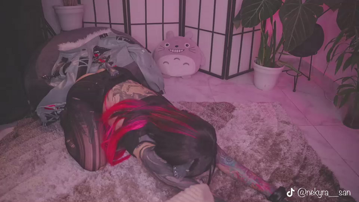 nekyra_san