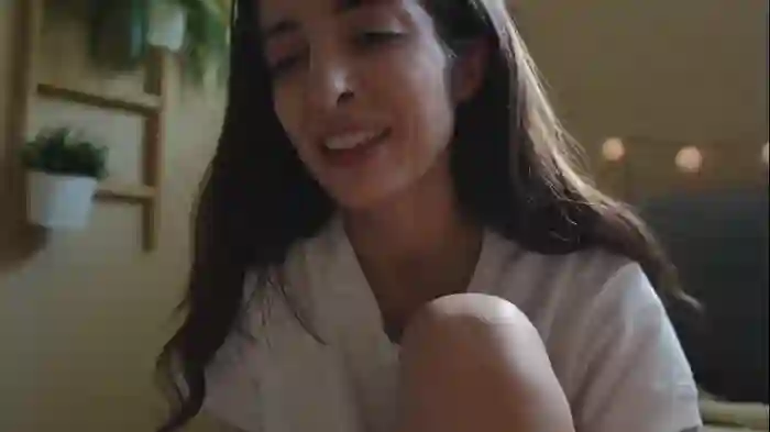 2025/09/01/chaturbate-rosykindred-20-38-25