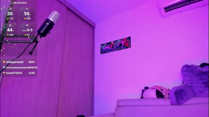 thecosmicgirl