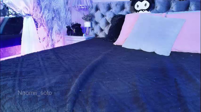 naomii_soto