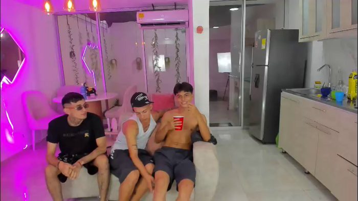 boysdeluxemilitary