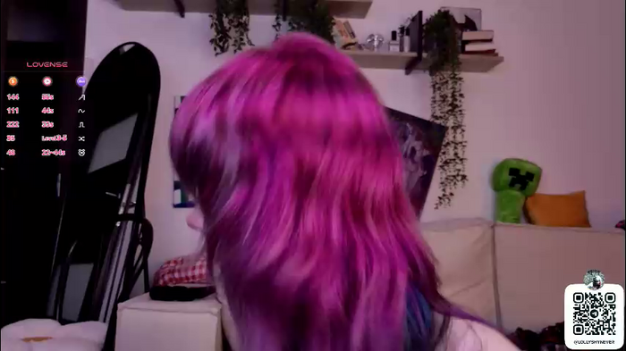 _lollyshy_