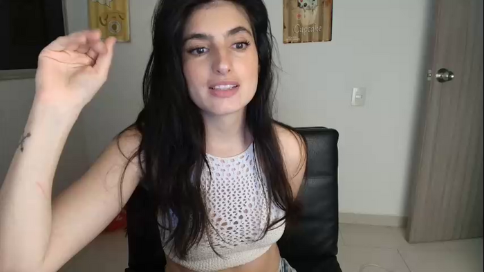 hollyshit_