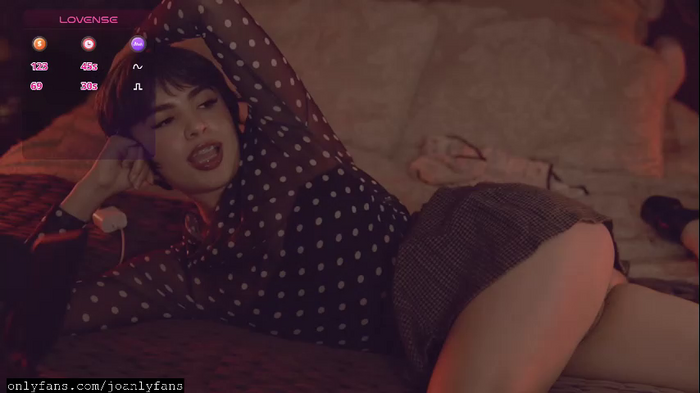 thecamwoman