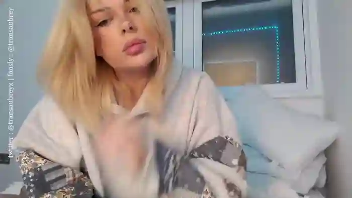 2025/09/06/chaturbate-transaubrey-23-14-31