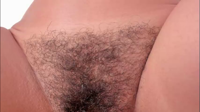 bush_woman