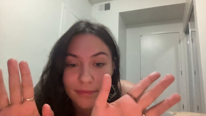 roxie_v