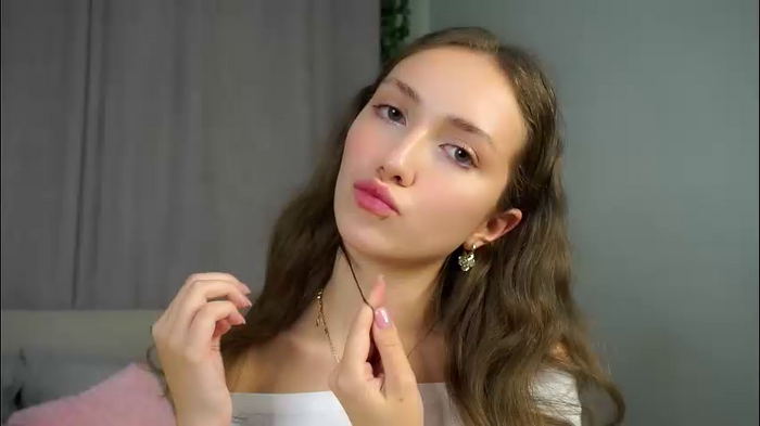 loriamarzinske