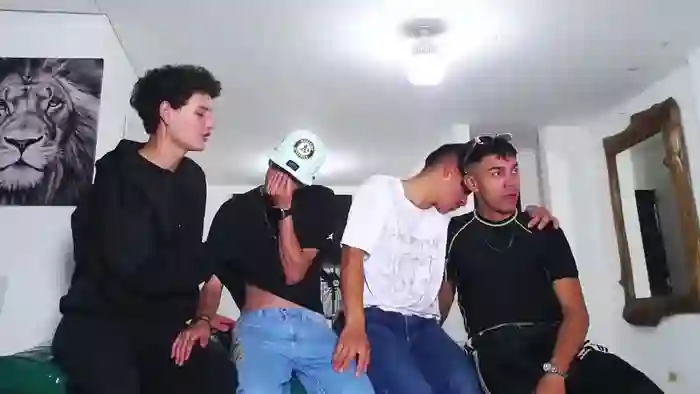 2025/09/11/chaturbate-benz_boys-12-07-44