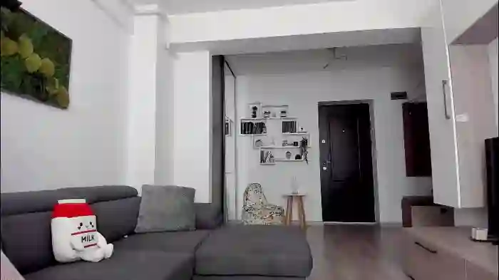 2025/09/12/chaturbate-_arry-10-38-19