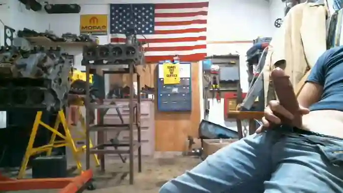 2025/09/13/chaturbate-donniestone-18-01-47