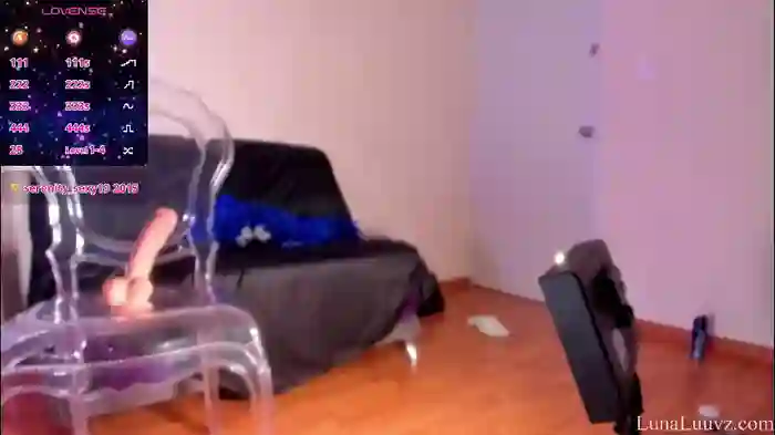 2025/09/14/chaturbate-luna_luuvz-06-43-00