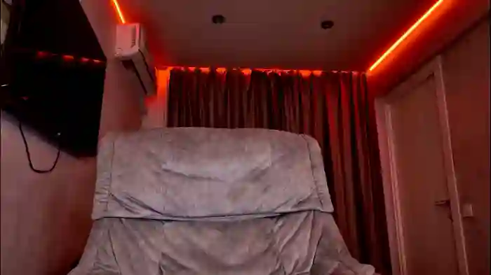 2025/09/14/chaturbate-tripleprinces-19-31-31